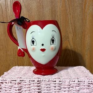 Johanna Parker Carnival Cottage Heart Face Mug with Spoon